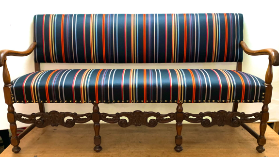 Ompolstring af sofa i Paul Smith stof